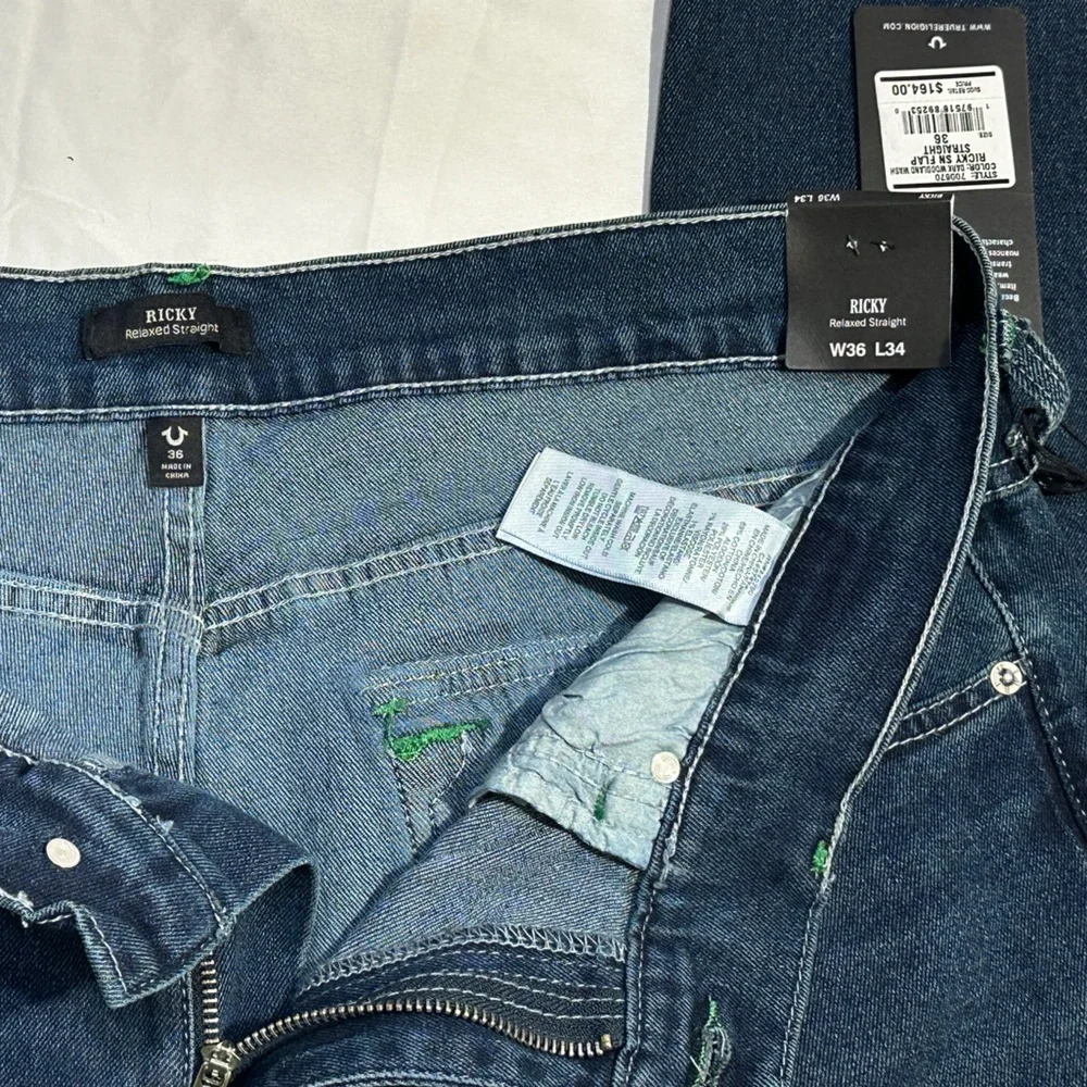 True Religion Ricky Straight Jeans Mens 36x34 Dark Wash Flap Pocket NWT
